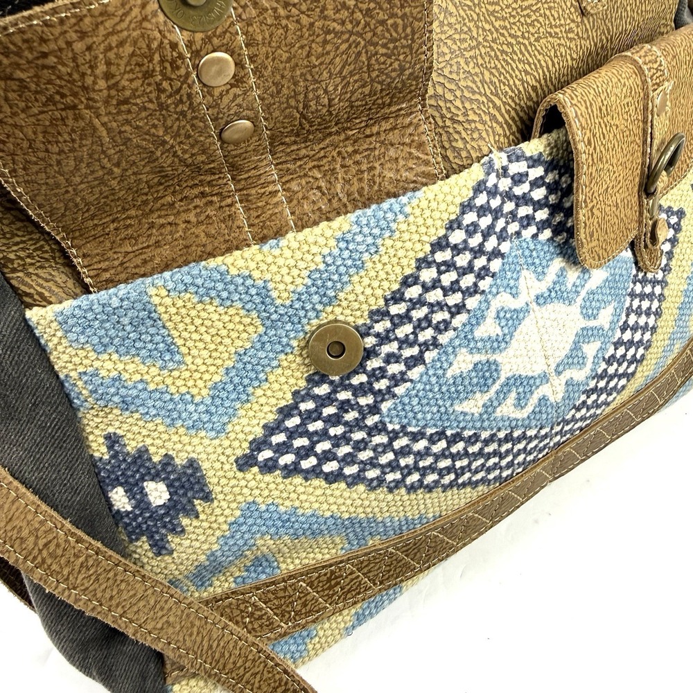 Myra Handbag Satchel Aztec Southwest Boho Two Way Wear Ranch Cowgirl Used Once - Picture 4 of 14